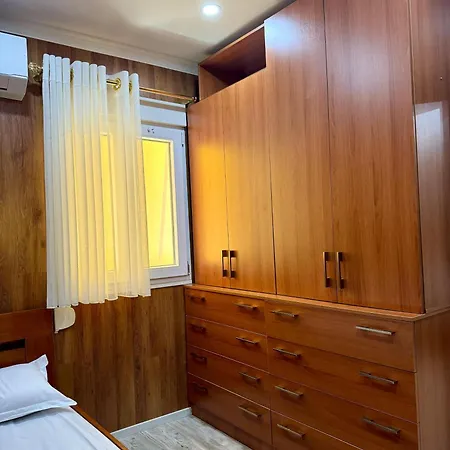 Royal Center Apartment